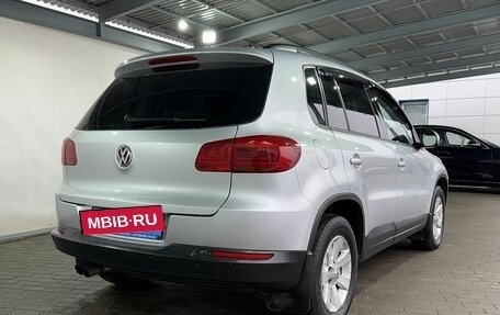 Volkswagen Tiguan I, 2012 год, 999 000 рублей, 5 фотография