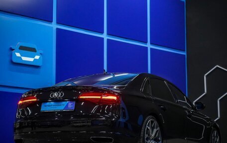 Audi A8, 2014 год, 2 200 000 рублей, 6 фотография