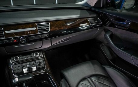 Audi A8, 2014 год, 2 200 000 рублей, 21 фотография