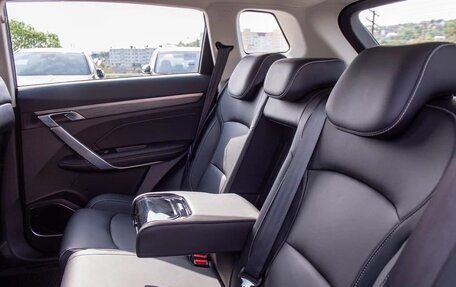 Geely Atlas, 2024 год, 1 820 000 рублей, 8 фотография