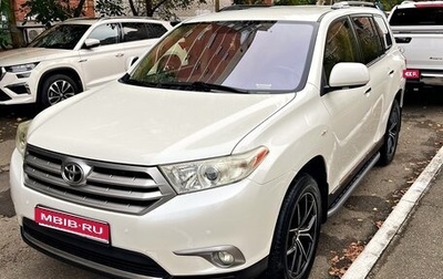 Toyota Highlander III, 2012 год, 2 290 000 рублей, 1 фотография