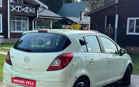 Opel Corsa D рестайлинг _i, 2013 год, 380 000 рублей, 3 фотография