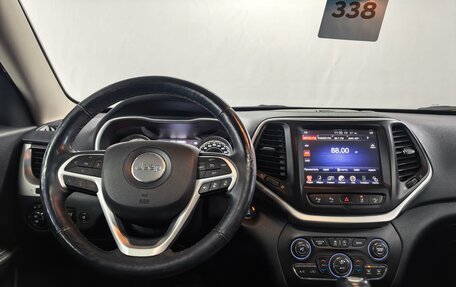 Jeep Cherokee, 2014 год, 1 080 000 рублей, 10 фотография