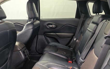 Jeep Cherokee, 2014 год, 1 080 000 рублей, 16 фотография