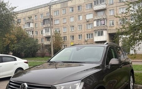 Volkswagen Touareg III, 2015 год, 2 490 000 рублей, 2 фотография