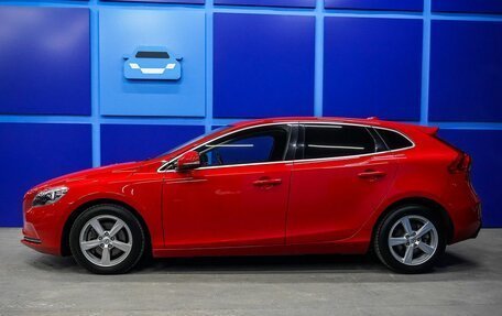 Volvo V40 II рестайлинг, 2014 год, 1 350 000 рублей, 3 фотография