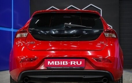 Volvo V40 II рестайлинг, 2014 год, 1 350 000 рублей, 8 фотография