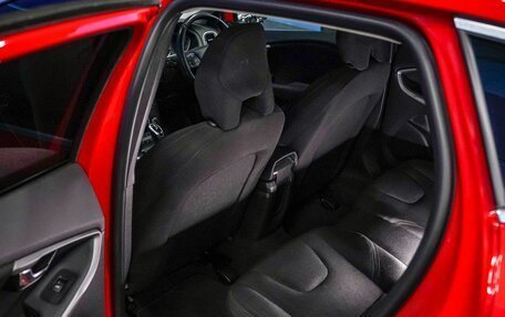 Volvo V40 II рестайлинг, 2014 год, 1 350 000 рублей, 14 фотография