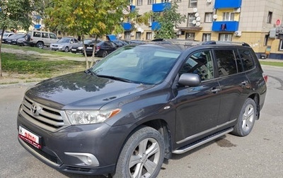 Toyota Highlander III, 2011 год, 1 850 000 рублей, 1 фотография