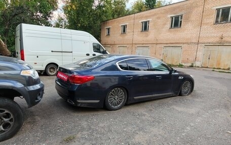 KIA Quoris I, 2013 год, 850 000 рублей, 1 фотография