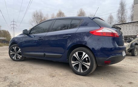 Renault Megane III рестайлинг, 2010 год, 500 000 рублей, 4 фотография