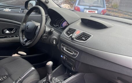 Renault Megane III рестайлинг, 2010 год, 500 000 рублей, 8 фотография