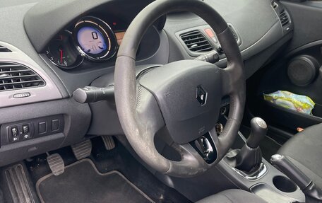 Renault Megane III рестайлинг, 2010 год, 500 000 рублей, 9 фотография