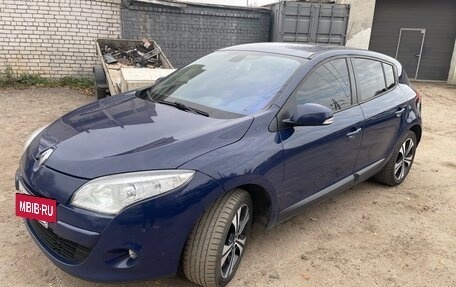 Renault Megane III рестайлинг, 2010 год, 500 000 рублей, 3 фотография