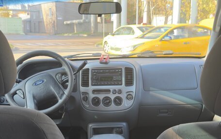 Ford Escape II, 2003 год, 470 000 рублей, 16 фотография