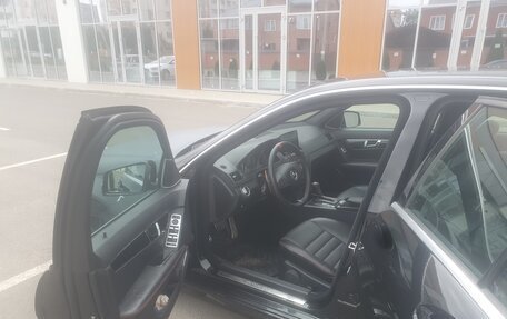 Mercedes-Benz C-Класс, 2008 год, 750 000 рублей, 9 фотография