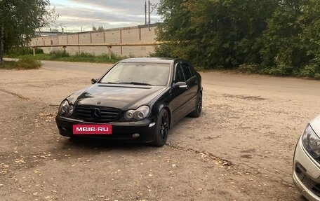Mercedes-Benz C-Класс, 2003 год, 650 000 рублей, 17 фотография
