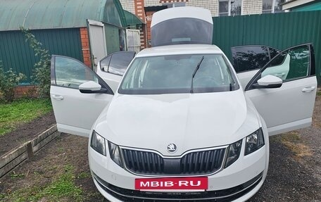 Skoda Octavia, 2018 год, 1 930 000 рублей, 15 фотография