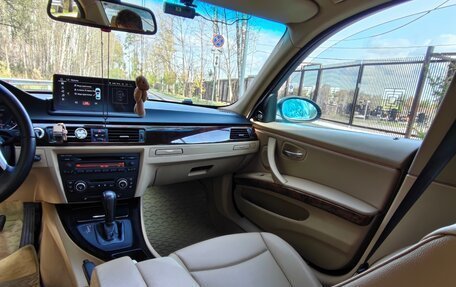 BMW 3 серия, 2006 год, 900 000 рублей, 11 фотография