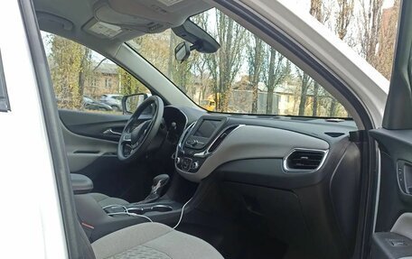 Chevrolet Equinox III, 2022 год, 1 850 000 рублей, 5 фотография