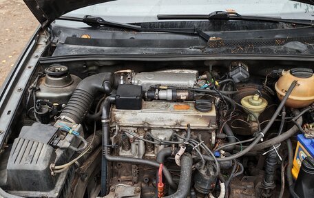 Volkswagen Vento, 1991 год, 2 000 000 рублей, 2 фотография