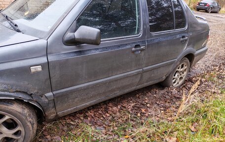 Volkswagen Vento, 1991 год, 2 000 000 рублей, 10 фотография