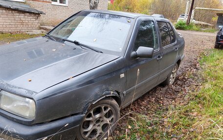 Volkswagen Vento, 1991 год, 2 000 000 рублей, 11 фотография
