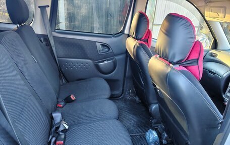 Toyota FunCargo, 2003 год, 529 000 рублей, 9 фотография