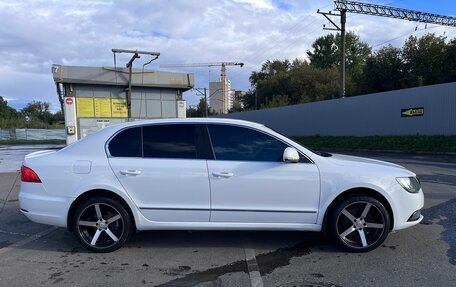 Skoda Superb III рестайлинг, 2013 год, 1 150 000 рублей, 3 фотография