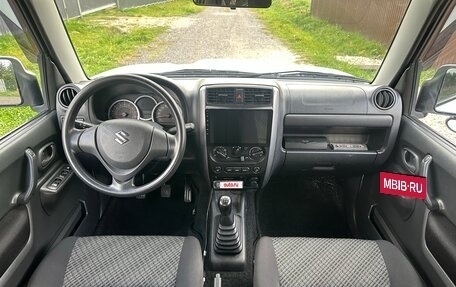 Suzuki Jimny, 2017 год, 1 600 000 рублей, 18 фотография