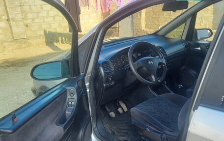 Opel Zafira A рестайлинг, 2001 год, 295 000 рублей, 2 фотография