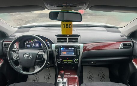 Toyota Camry, 2014 год, 1 799 000 рублей, 14 фотография