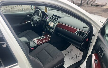 Toyota Camry, 2014 год, 1 799 000 рублей, 13 фотография