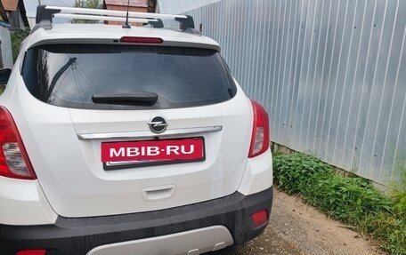 Opel Mokka I, 2014 год, 1 365 000 рублей, 2 фотография