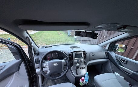 Hyundai H-1 II рестайлинг, 2011 год, 1 500 000 рублей, 15 фотография