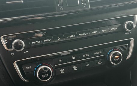 KIA Optima IV рестайлинг, 2018 год, 2 229 000 рублей, 20 фотография