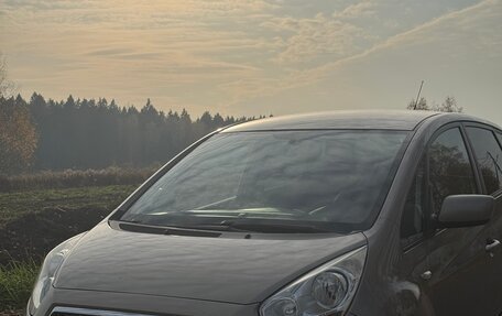 KIA Venga I, 2012 год, 830 000 рублей, 9 фотография