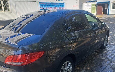 Peugeot 408 I рестайлинг, 2015 год, 965 000 рублей, 4 фотография