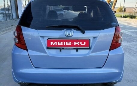 Honda Fit III, 2008 год, 650 000 рублей, 1 фотография