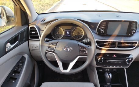Hyundai Tucson III, 2020 год, 2 500 000 рублей, 26 фотография