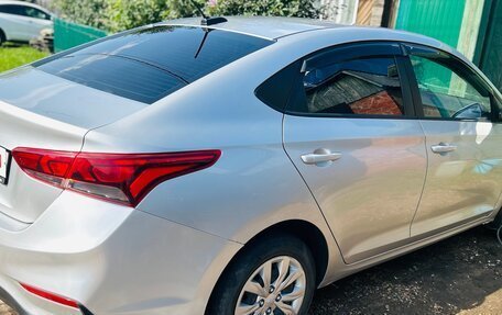Hyundai Solaris II рестайлинг, 2019 год, 950 000 рублей, 5 фотография