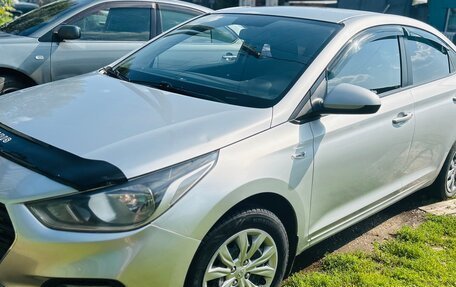 Hyundai Solaris II рестайлинг, 2019 год, 950 000 рублей, 2 фотография