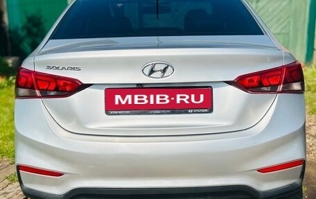 Hyundai Solaris II рестайлинг, 2019 год, 950 000 рублей, 4 фотография