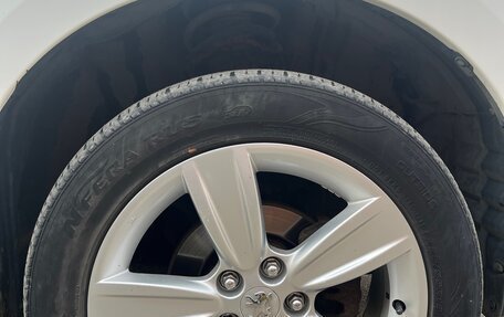 Peugeot 4007, 2011 год, 1 050 000 рублей, 13 фотография