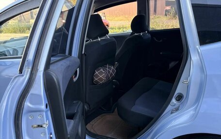 Honda Fit III, 2008 год, 650 000 рублей, 5 фотография