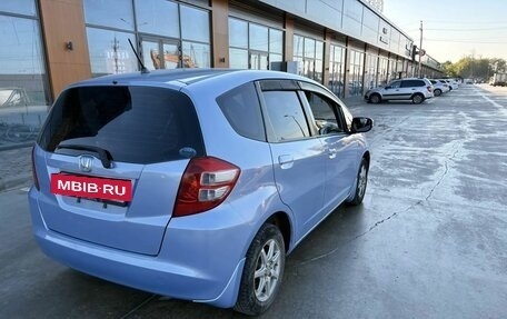 Honda Fit III, 2008 год, 650 000 рублей, 3 фотография