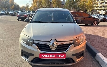 Renault Logan II, 2019 год, 750 000 рублей, 4 фотография