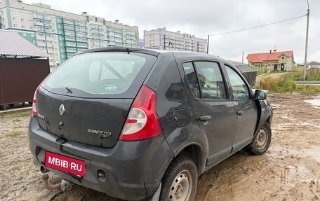 Renault Sandero I, 2011 год, 159 000 рублей, 1 фотография