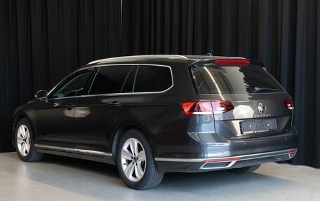 Volkswagen Passat B8 рестайлинг, 2023 год, 3 410 032 рублей, 3 фотография