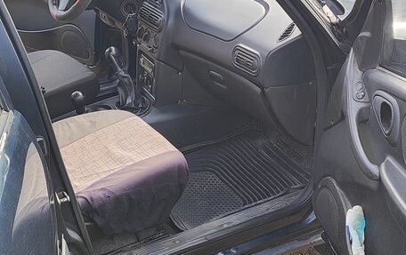 Chevrolet Niva I рестайлинг, 2011 год, 300 000 рублей, 19 фотография